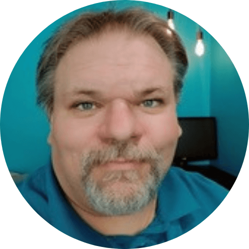 Headshot of Mark Peppiatt